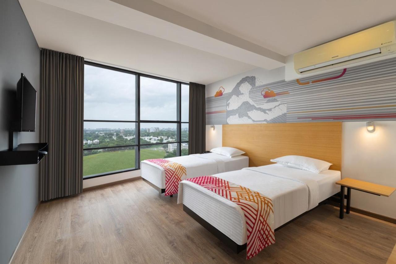 Hotel Ginger Ahmedabad Rto Circle Exterior foto