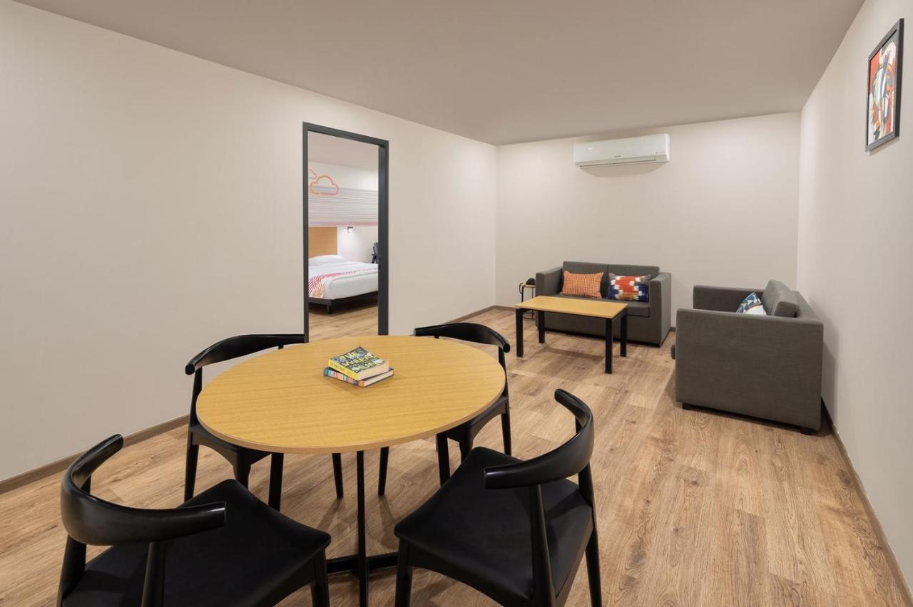 Hotel Ginger Ahmedabad Rto Circle Exterior foto